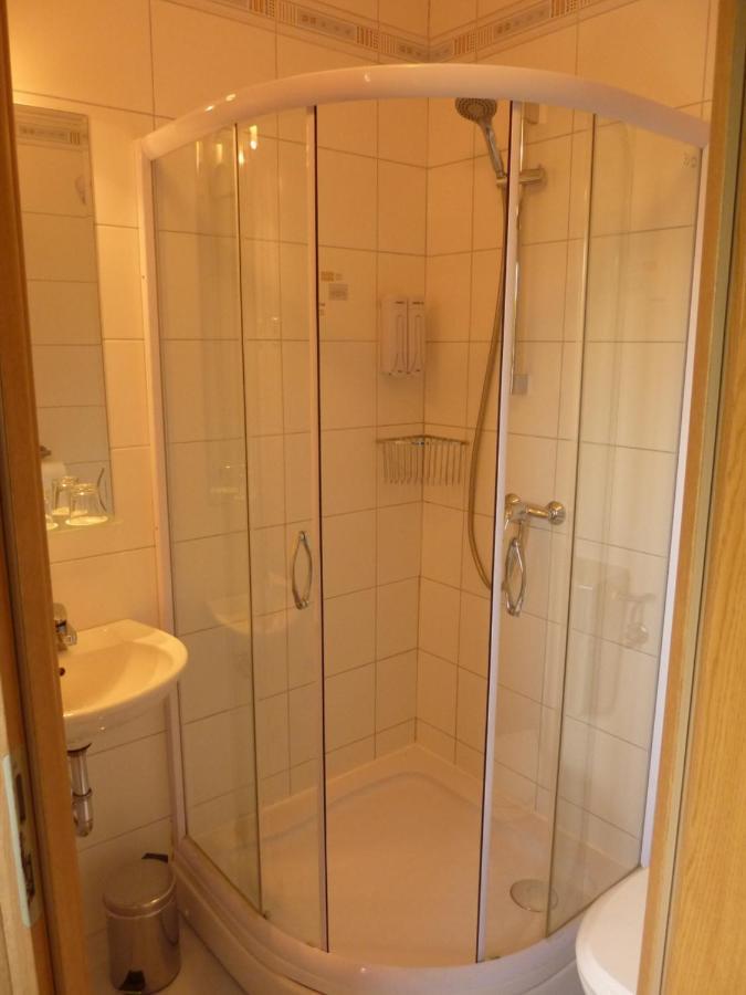Rooms Gril โพสโตยนา ภายนอก รูปภาพ